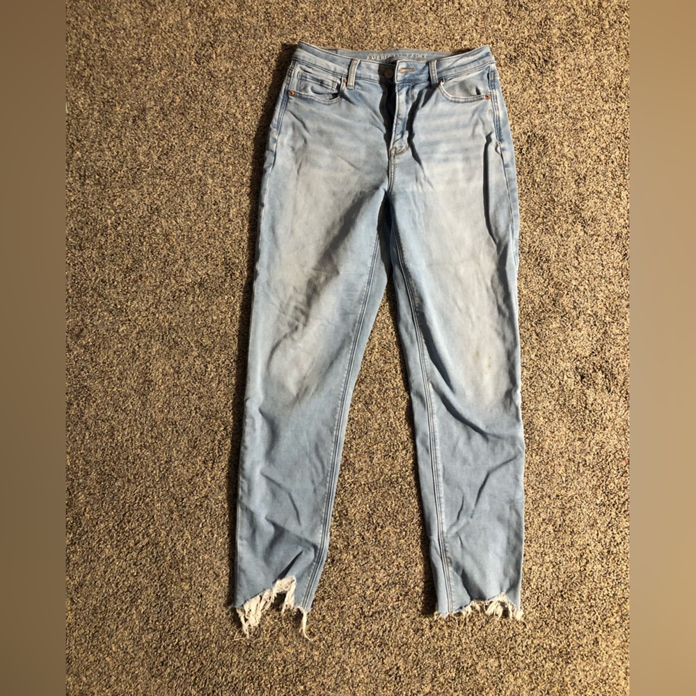American Eagle High Rise jeans, women’s, distressed ankle, size 4 long